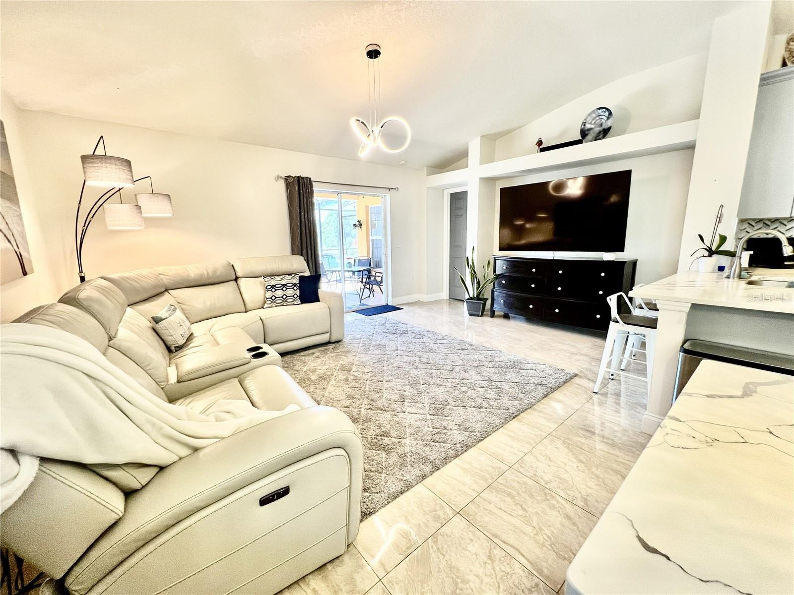 31244 CRESTMONT CT, WESLEY CHAPEL, FL, 33543