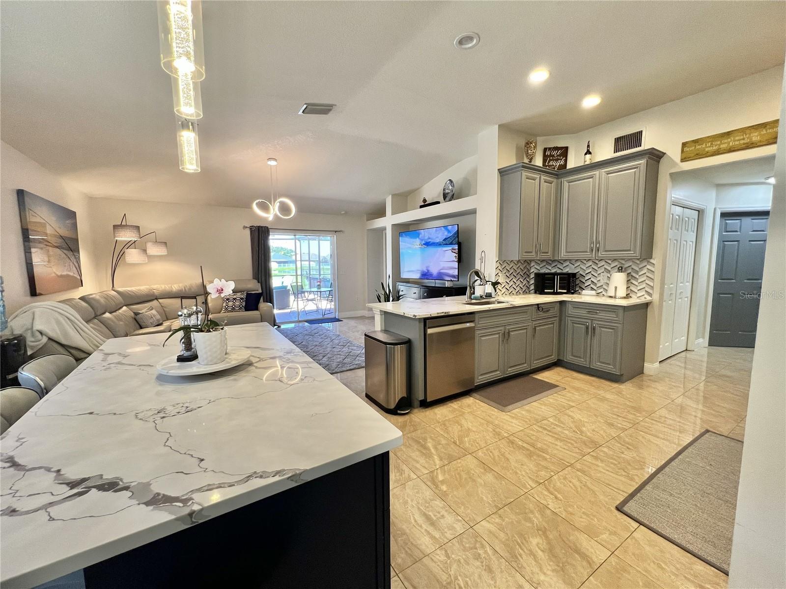 31244 CRESTMONT CT, WESLEY CHAPEL, FL, 33543