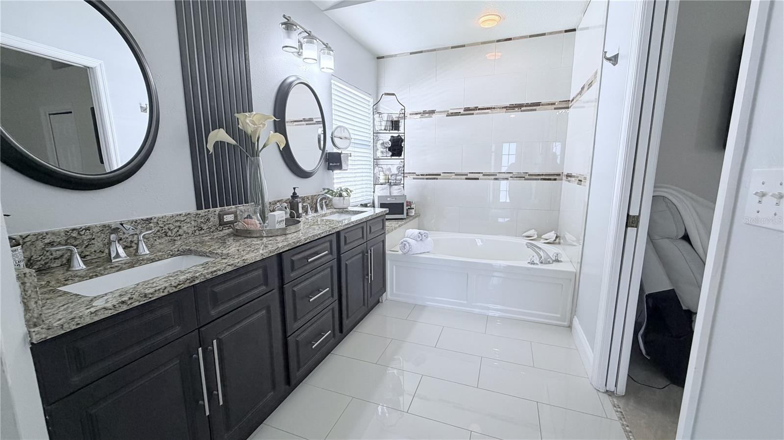 31244 CRESTMONT CT, WESLEY CHAPEL, FL, 33543