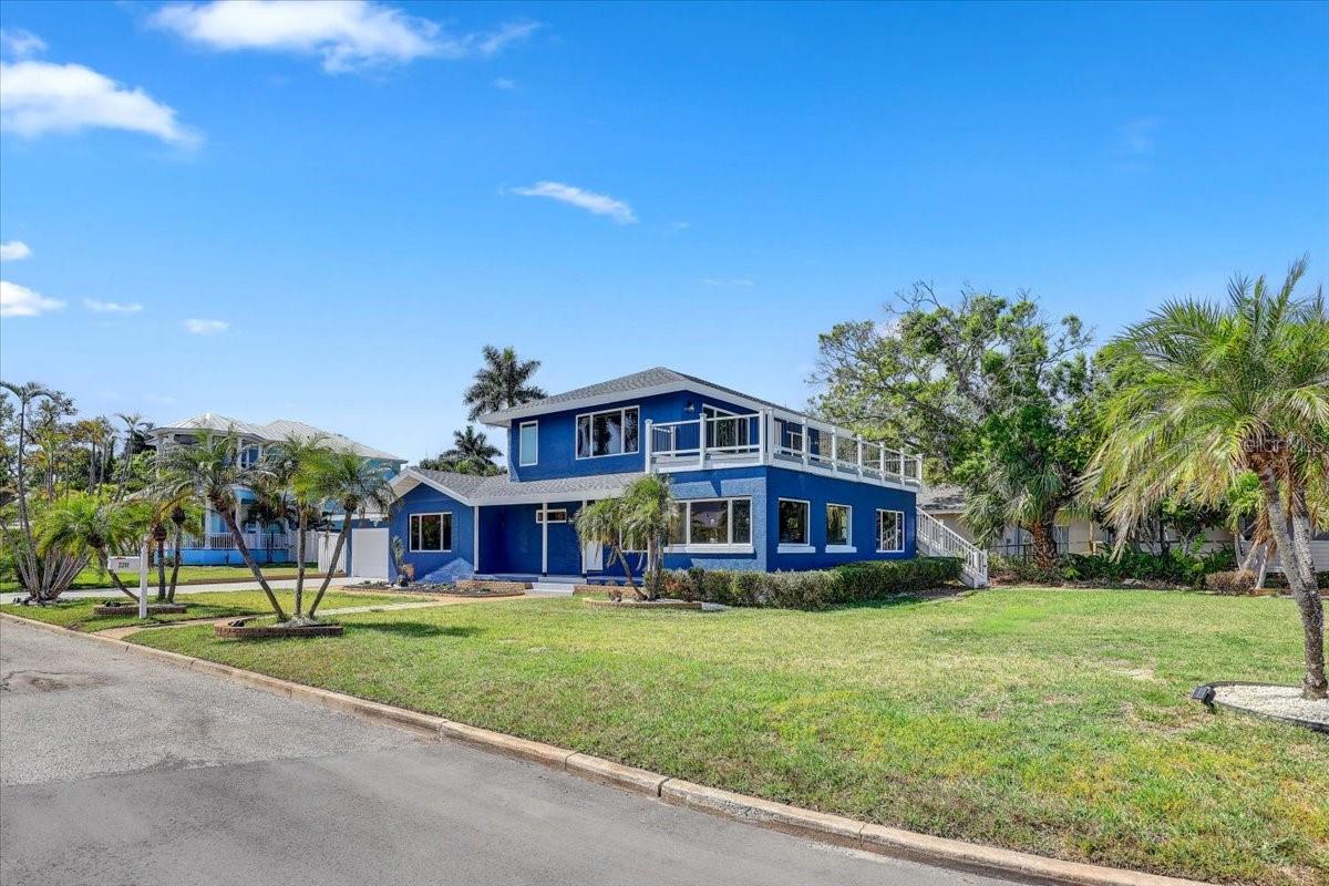 2201 RIVERVIEW BLVD, BRADENTON, FL, 34205