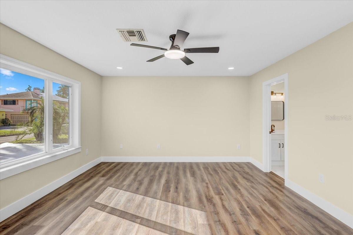 2201 RIVERVIEW BLVD, BRADENTON, FL, 34205