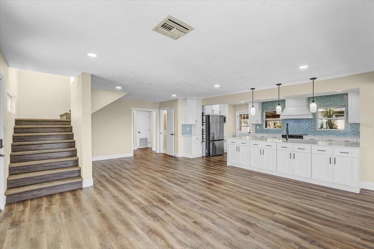 2201 RIVERVIEW BLVD, BRADENTON, FL, 34205
