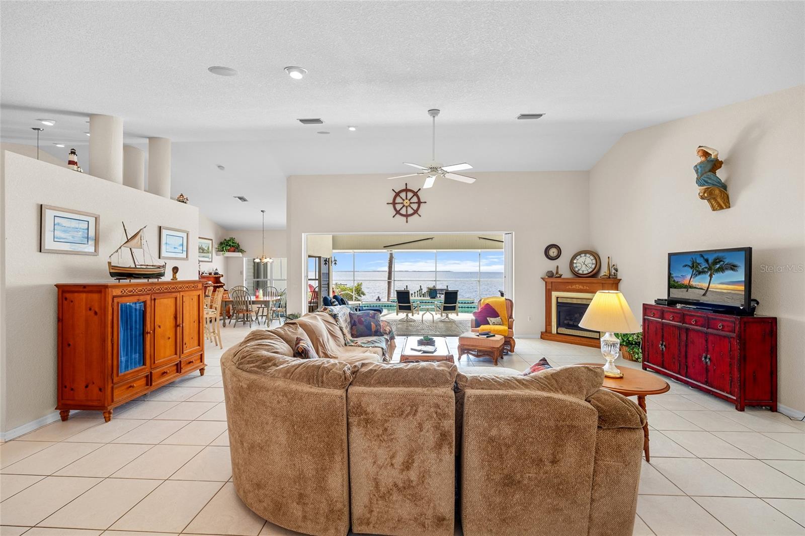 4468 HARBOR BLVD, PORT CHARLOTTE, FL, 33952