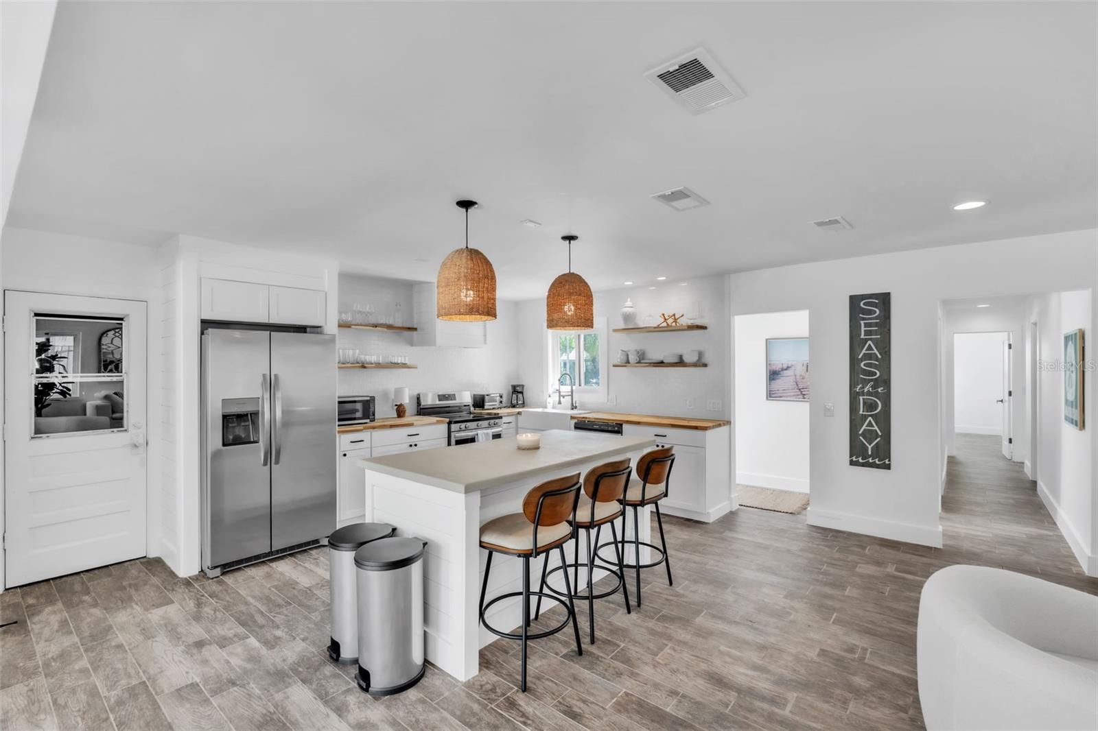 155 CRESCENT DR, ANNA MARIA, FL, 34216