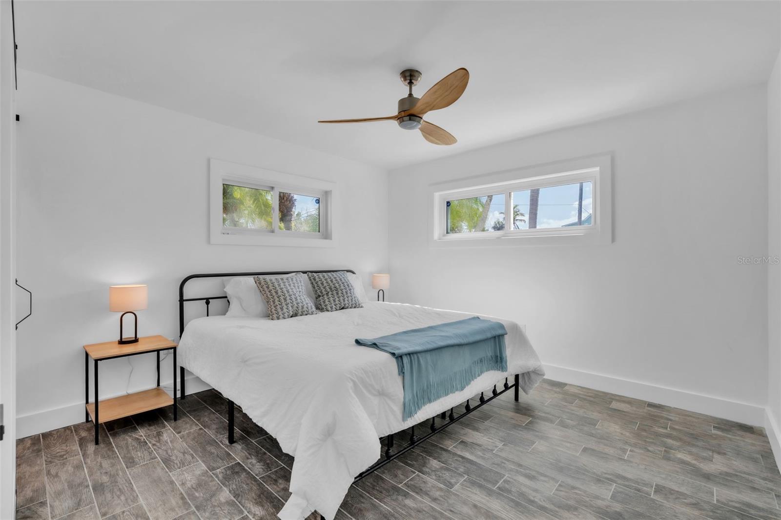 155 CRESCENT DR, ANNA MARIA, FL, 34216