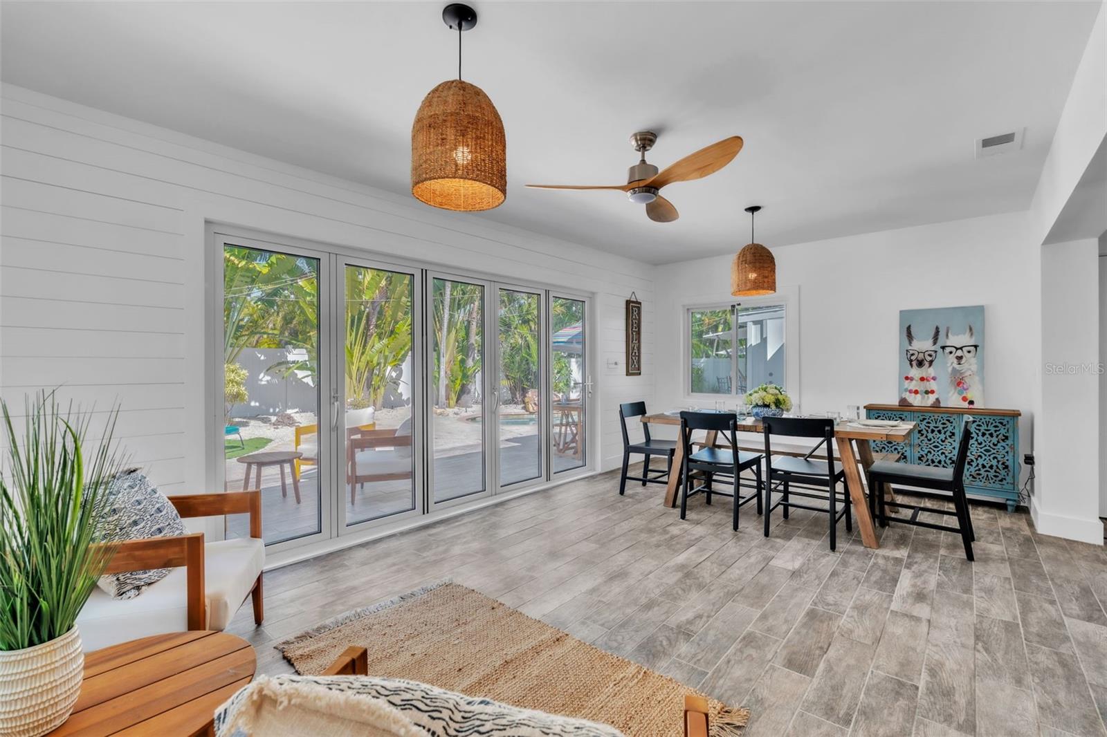 155 CRESCENT DR, ANNA MARIA, FL, 34216