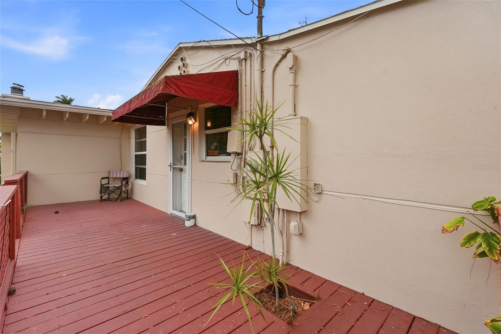 280 SNELL ISLE BLVD NE, ST PETERSBURG, FL, 33704