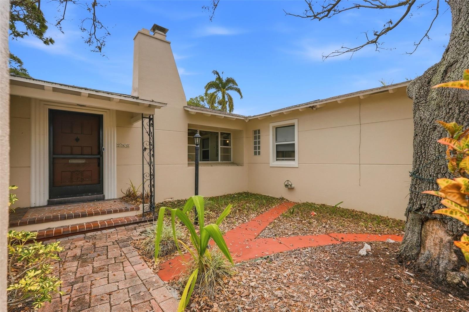 280 SNELL ISLE BLVD NE, ST PETERSBURG, FL, 33704