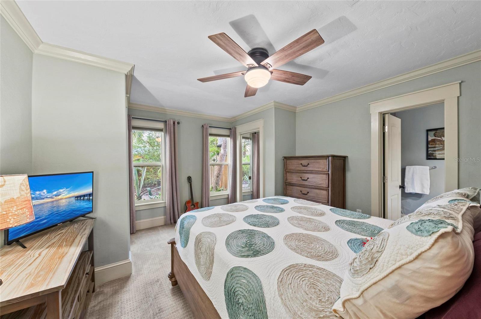 941 VIRGINIA DR, SARASOTA, FL, 34234