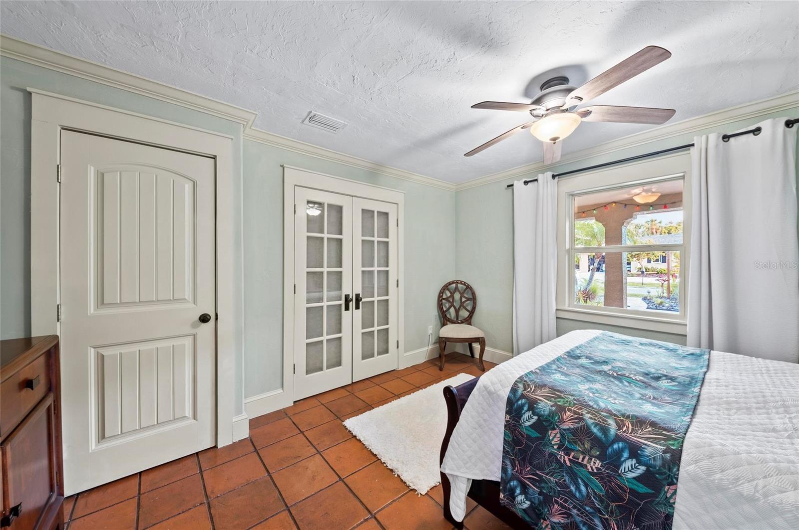 941 VIRGINIA DR, SARASOTA, FL, 34234