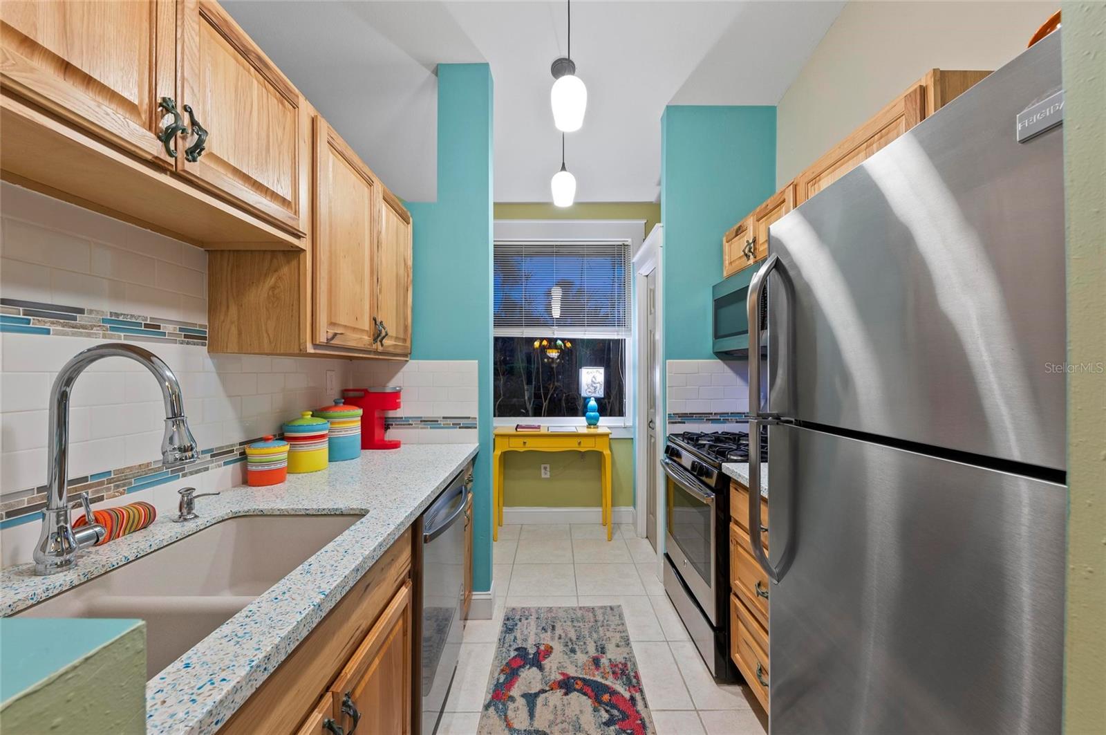 941 VIRGINIA DR, SARASOTA, FL, 34234