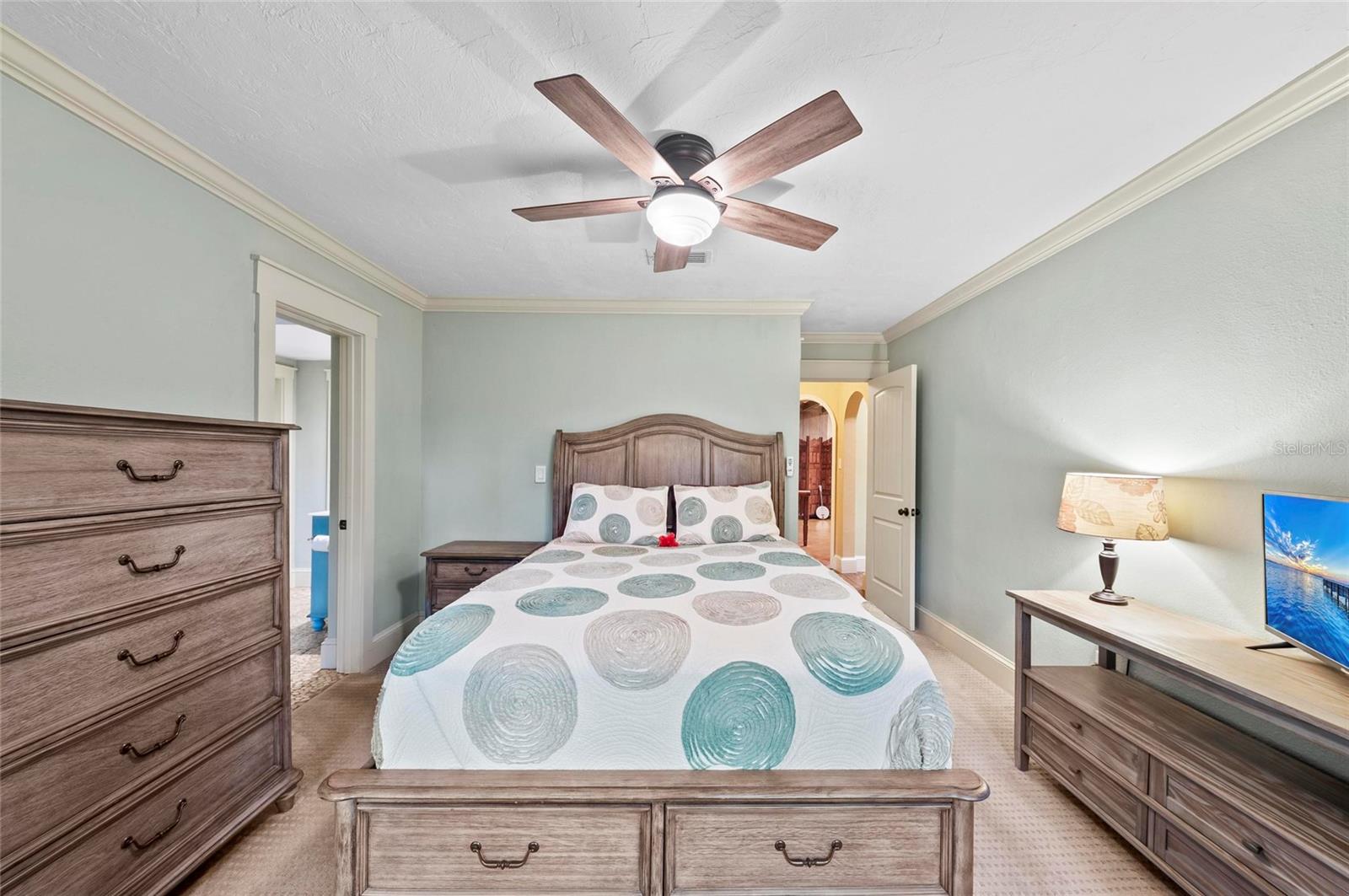 941 VIRGINIA DR, SARASOTA, FL, 34234