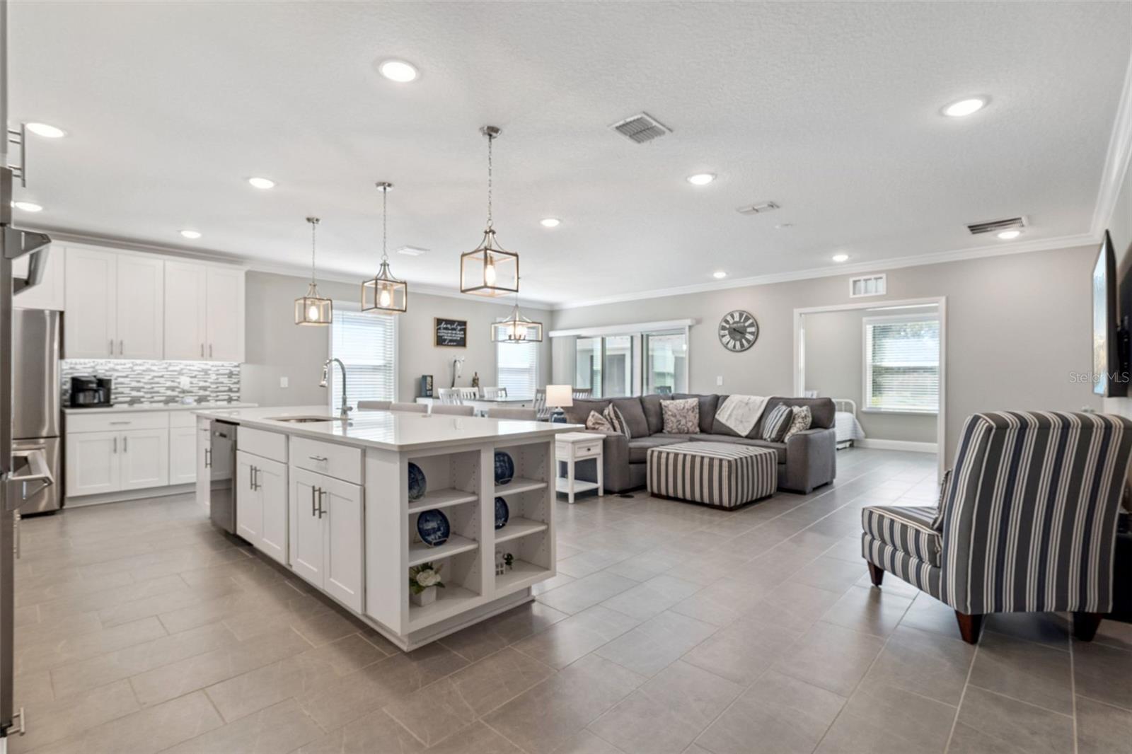 1076 BRADFORD RIDGE DR, LEESBURG, FL, 34748