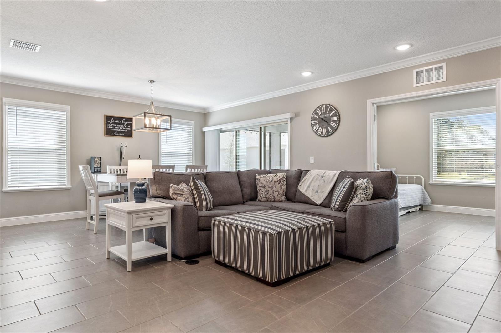 1076 BRADFORD RIDGE DR, LEESBURG, FL, 34748