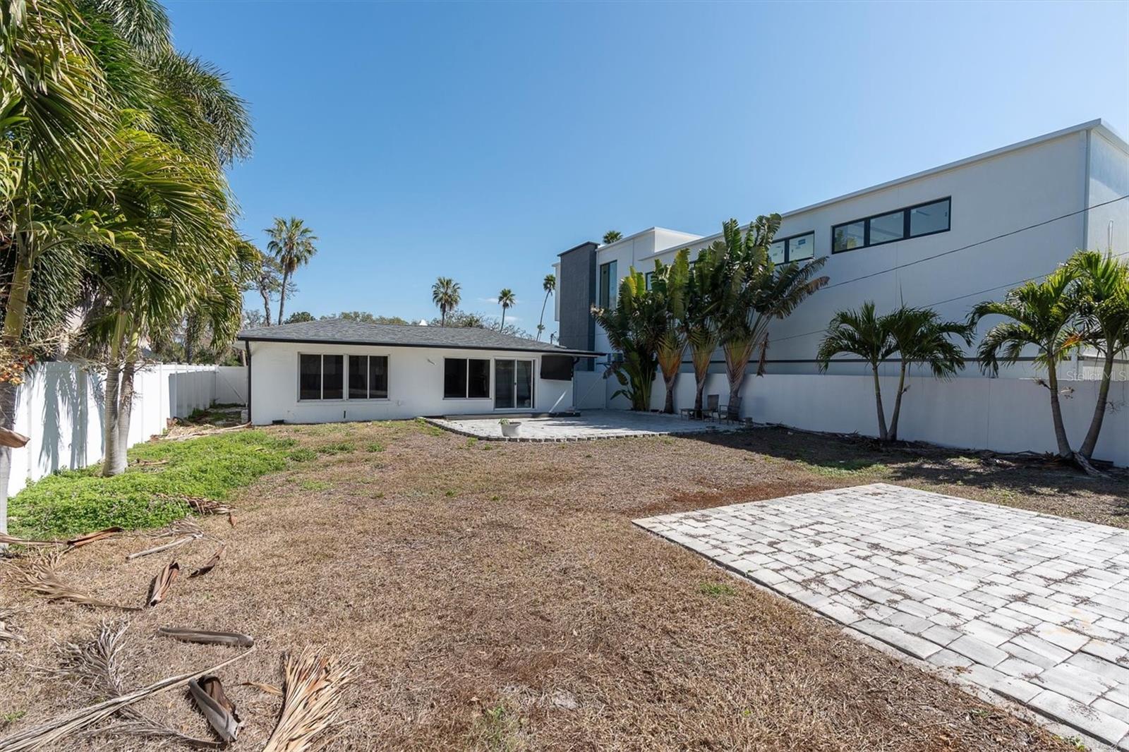 TB8481936 Property Photo