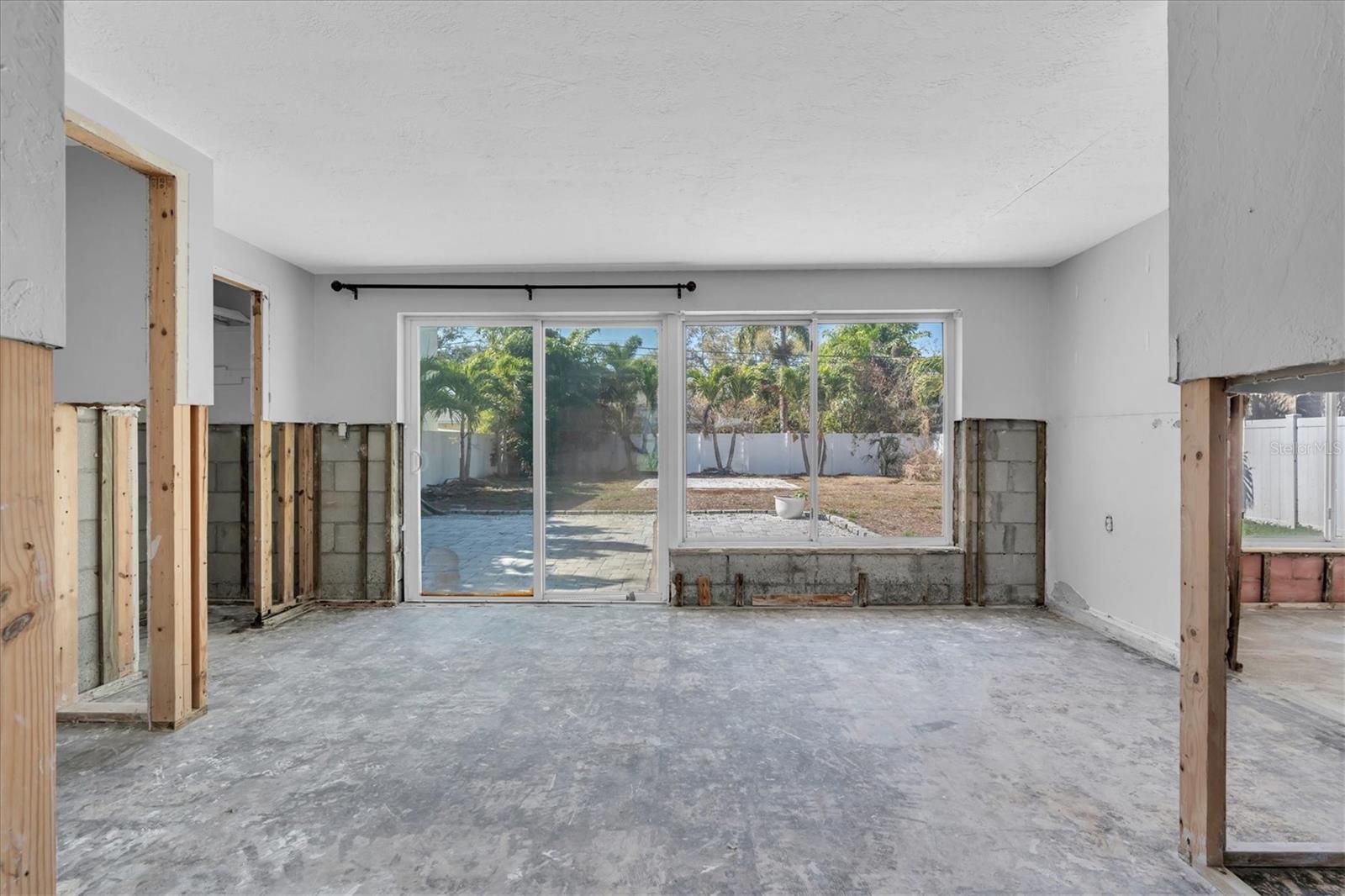 TB8481936 Property Photo