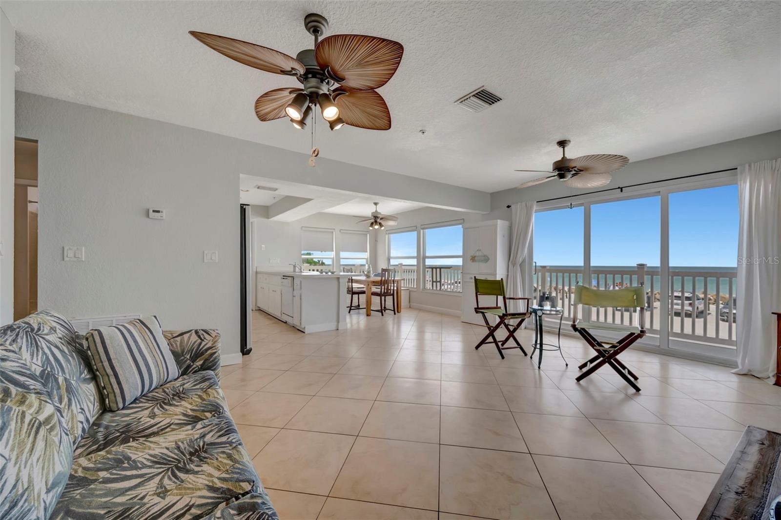 1105 GULF DR S #2, BRADENTON BEACH, FL, 34217