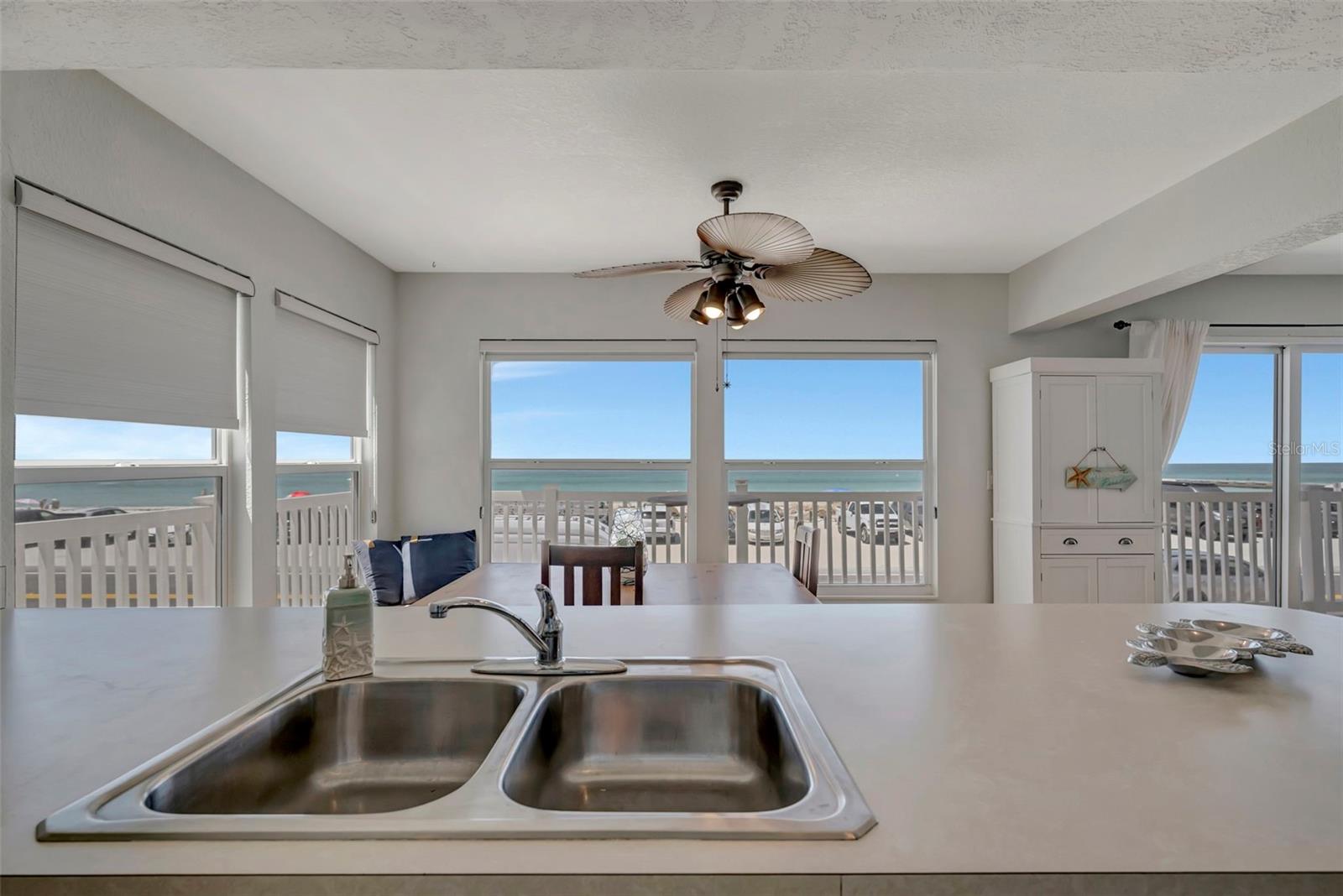 1105 GULF DR S #2, BRADENTON BEACH, FL, 34217