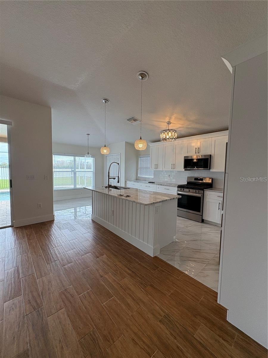 9820 BAYBORO BRIDGE DR, TAMPA, FL, 33626