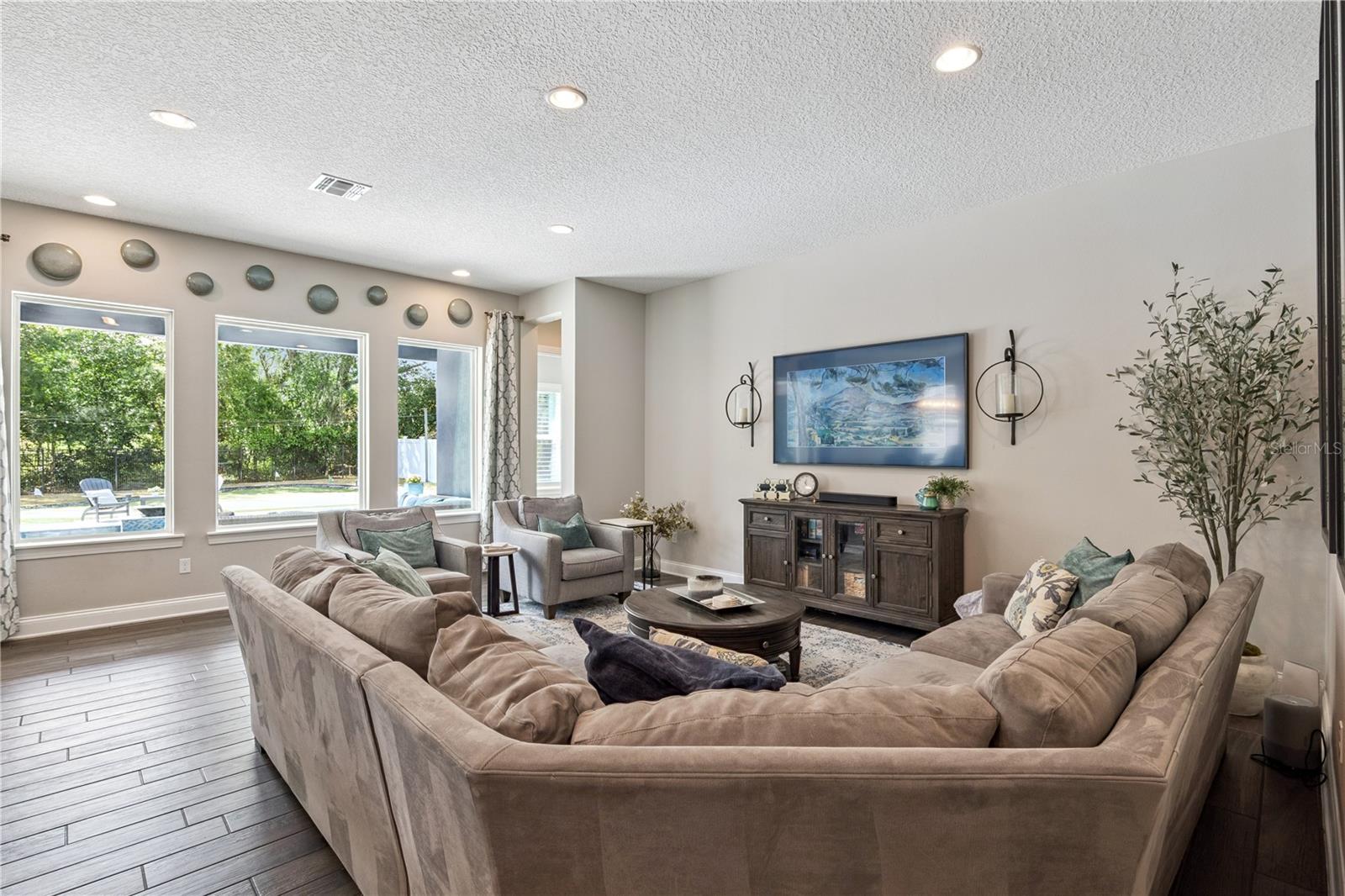 352 MOONBEAM LOOP, OVIEDO, FL, 32765