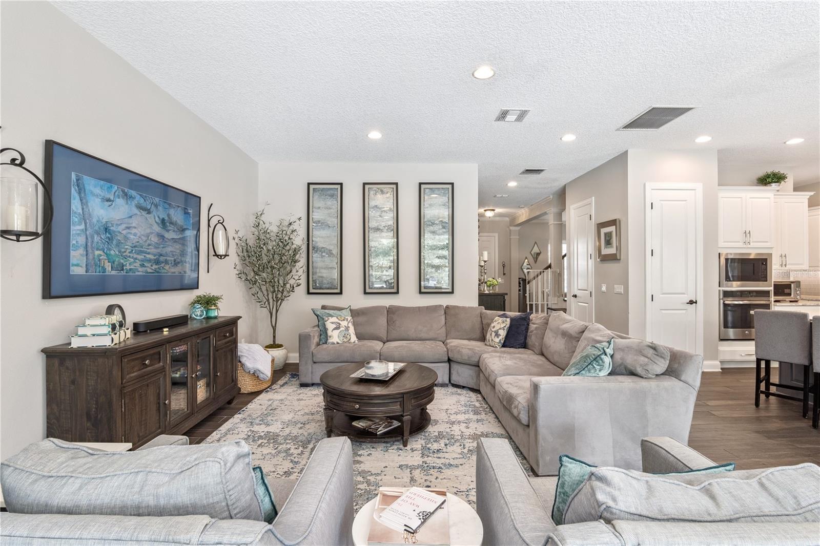 352 MOONBEAM LOOP, OVIEDO, FL, 32765