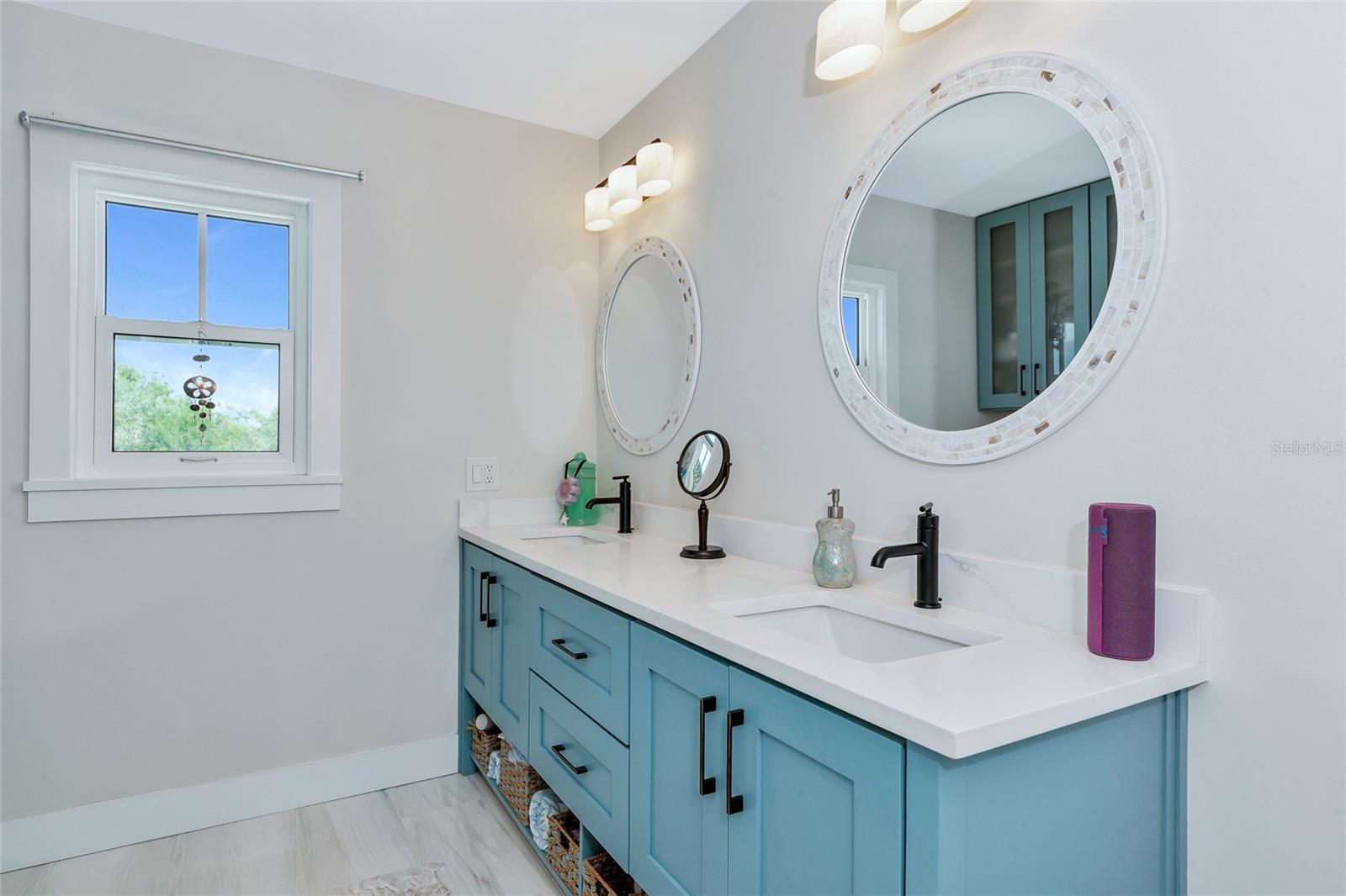 1208 OAK HAMMOCK RD, SARASOTA, FL, 34240