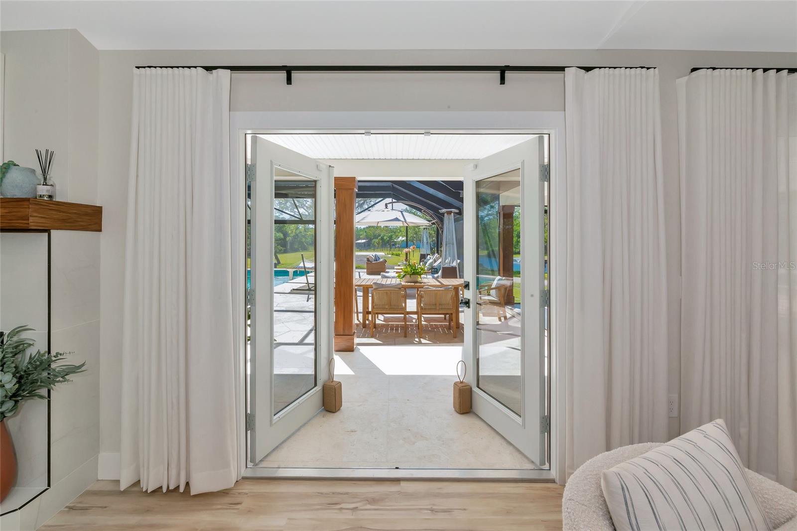 1208 OAK HAMMOCK RD, SARASOTA, FL, 34240