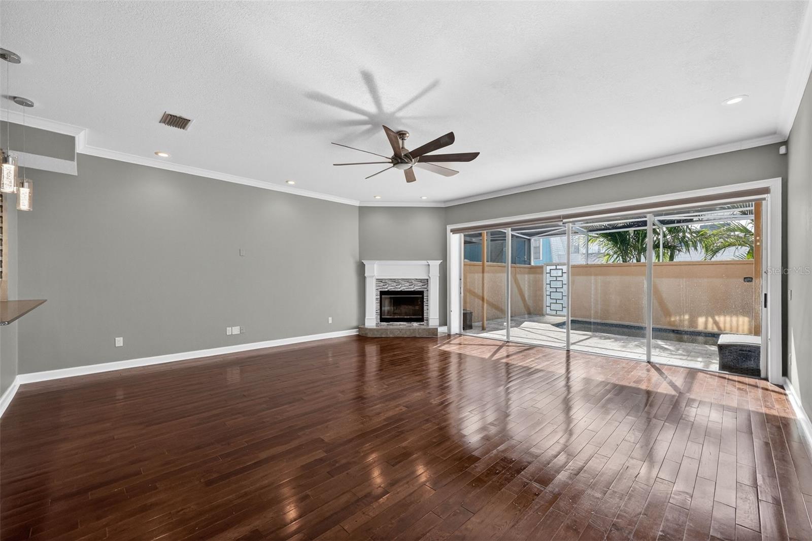 348 LARBOARD WAY, CLEARWATER BEACH, FL, 33767