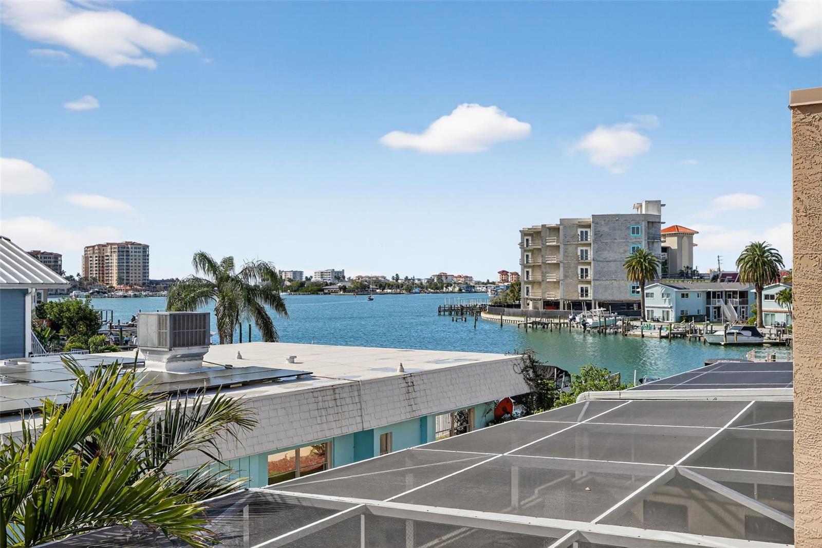 348 LARBOARD WAY, CLEARWATER BEACH, FL, 33767