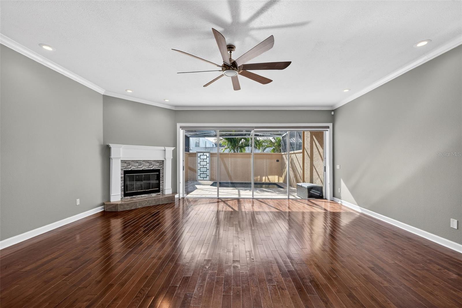 348 LARBOARD WAY, CLEARWATER BEACH, FL, 33767