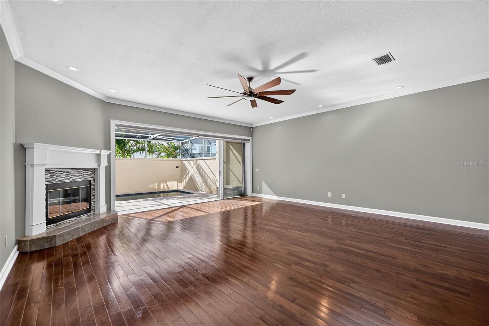 348 LARBOARD WAY, CLEARWATER BEACH, FL, 33767