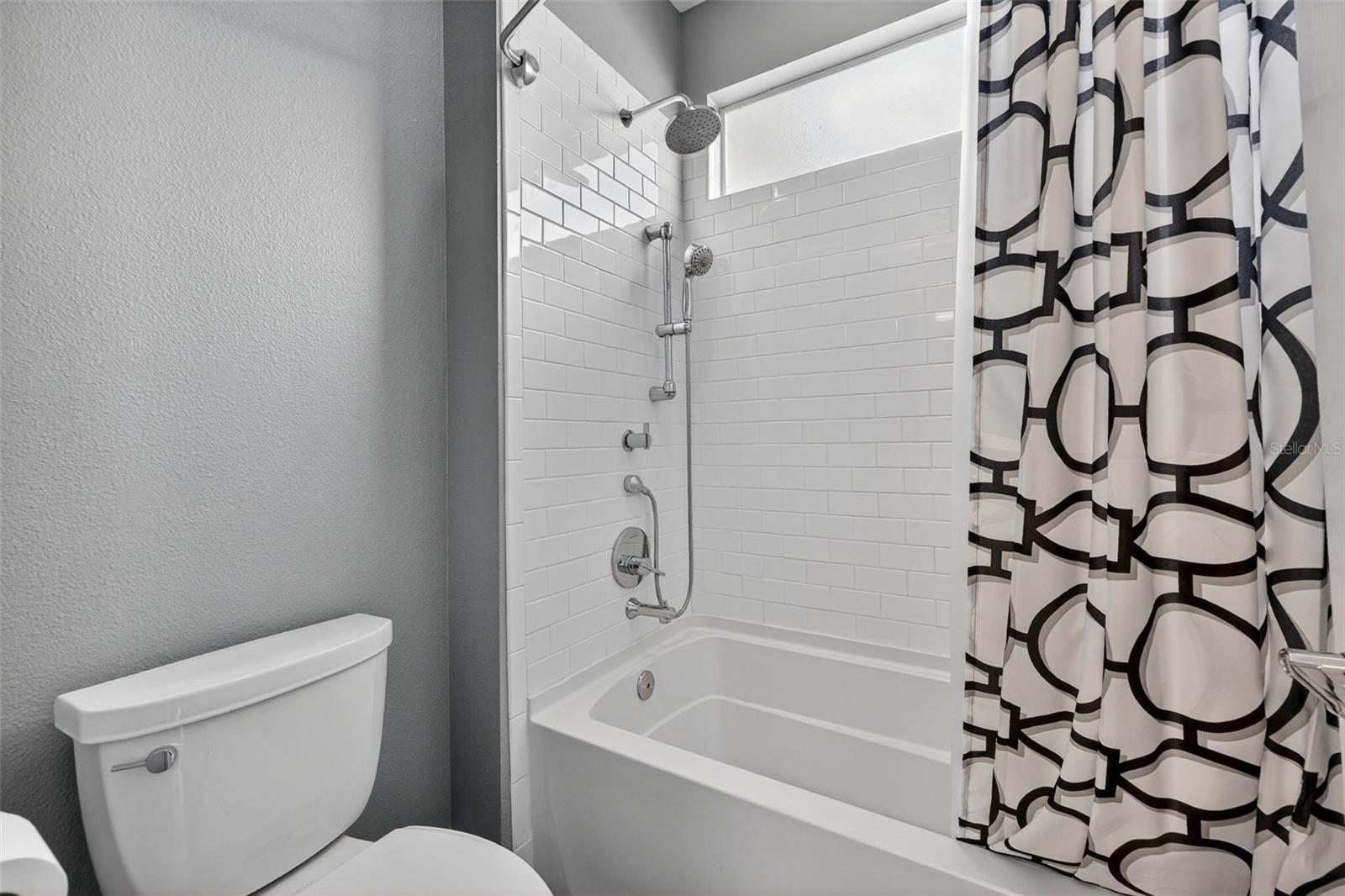 348 LARBOARD WAY, CLEARWATER BEACH, FL, 33767