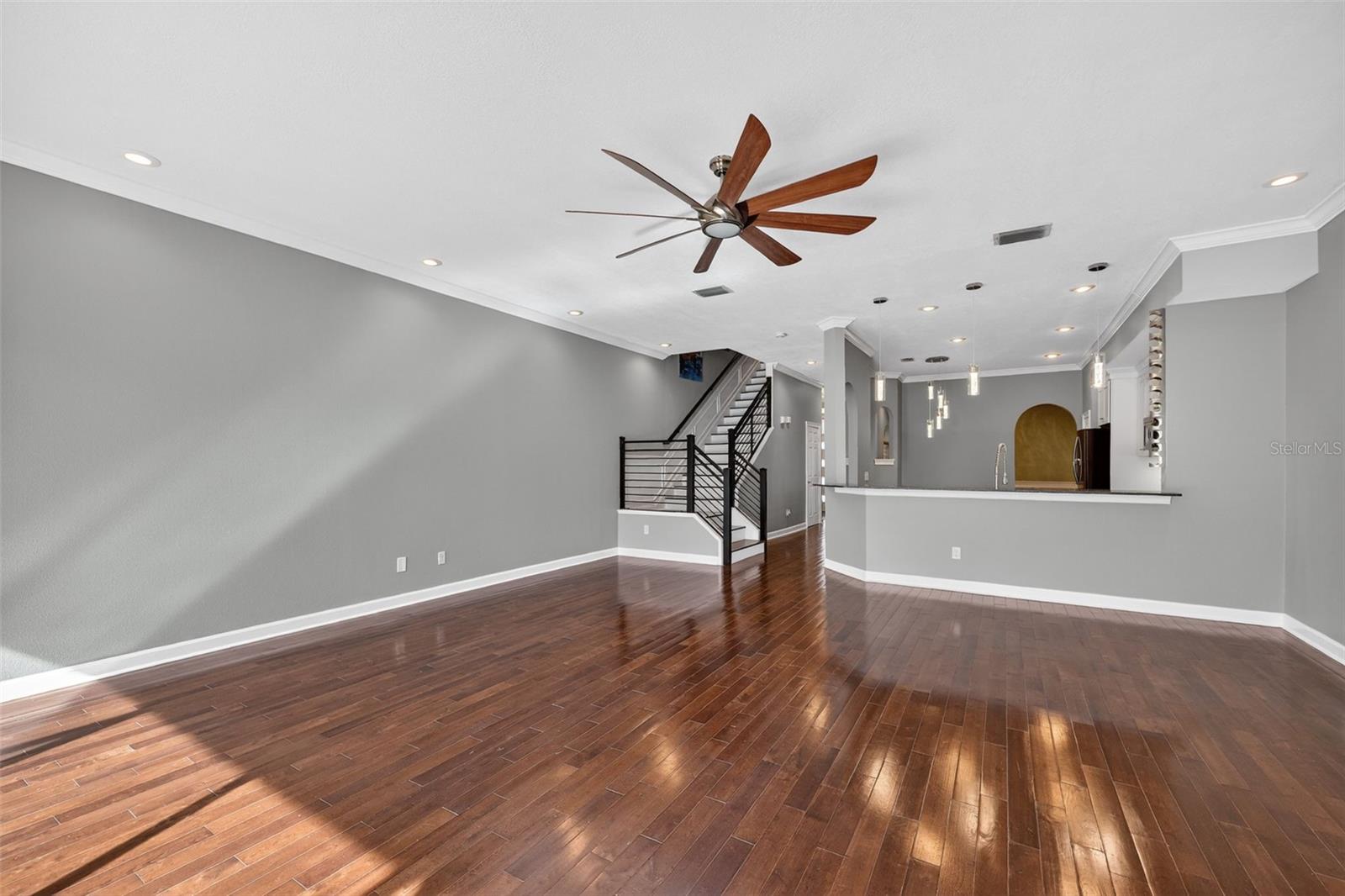 348 LARBOARD WAY, CLEARWATER BEACH, FL, 33767