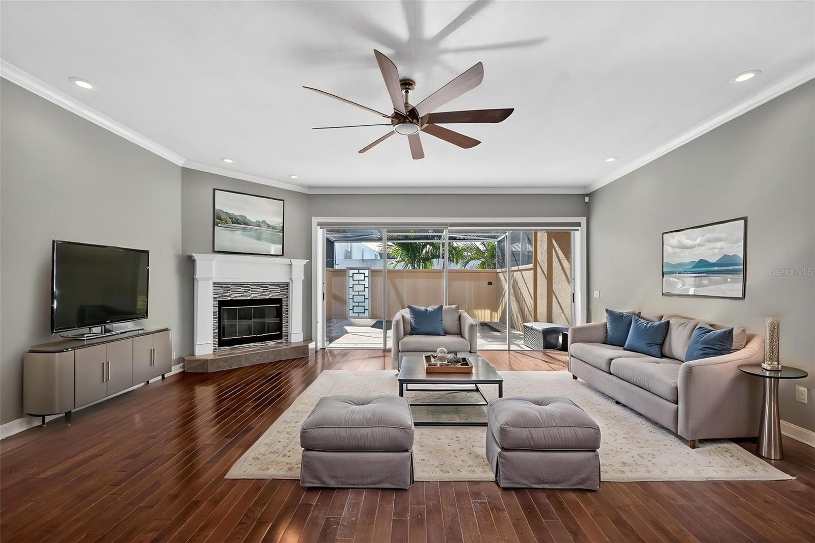 348 LARBOARD WAY, CLEARWATER BEACH, FL, 33767