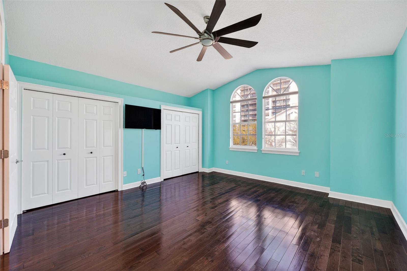 348 LARBOARD WAY, CLEARWATER BEACH, FL, 33767