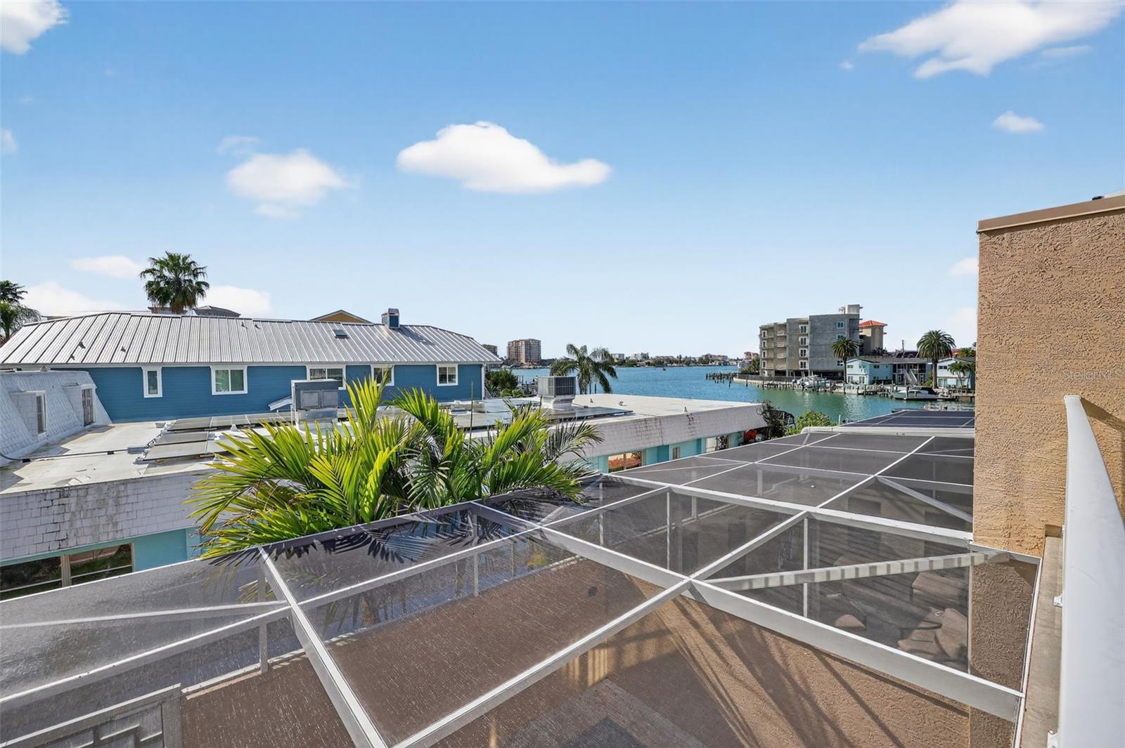 348 LARBOARD WAY, CLEARWATER BEACH, FL, 33767