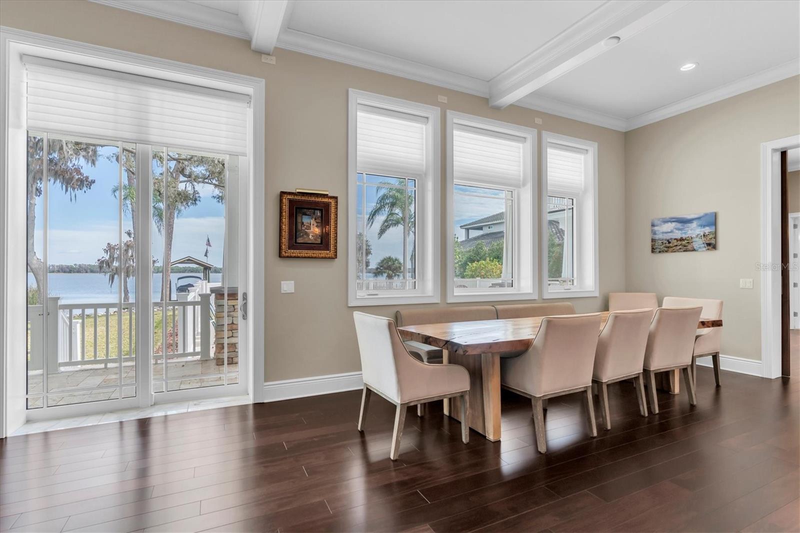 TB8482036 Property Photo