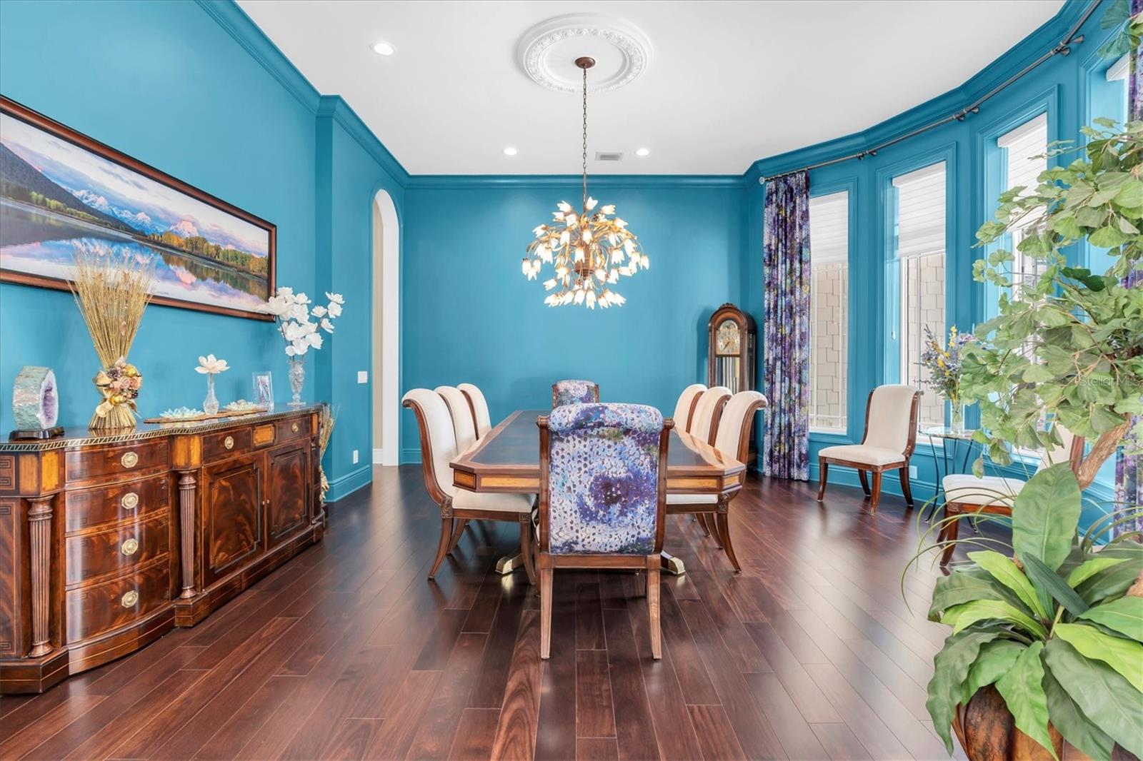 TB8482036 Property Photo