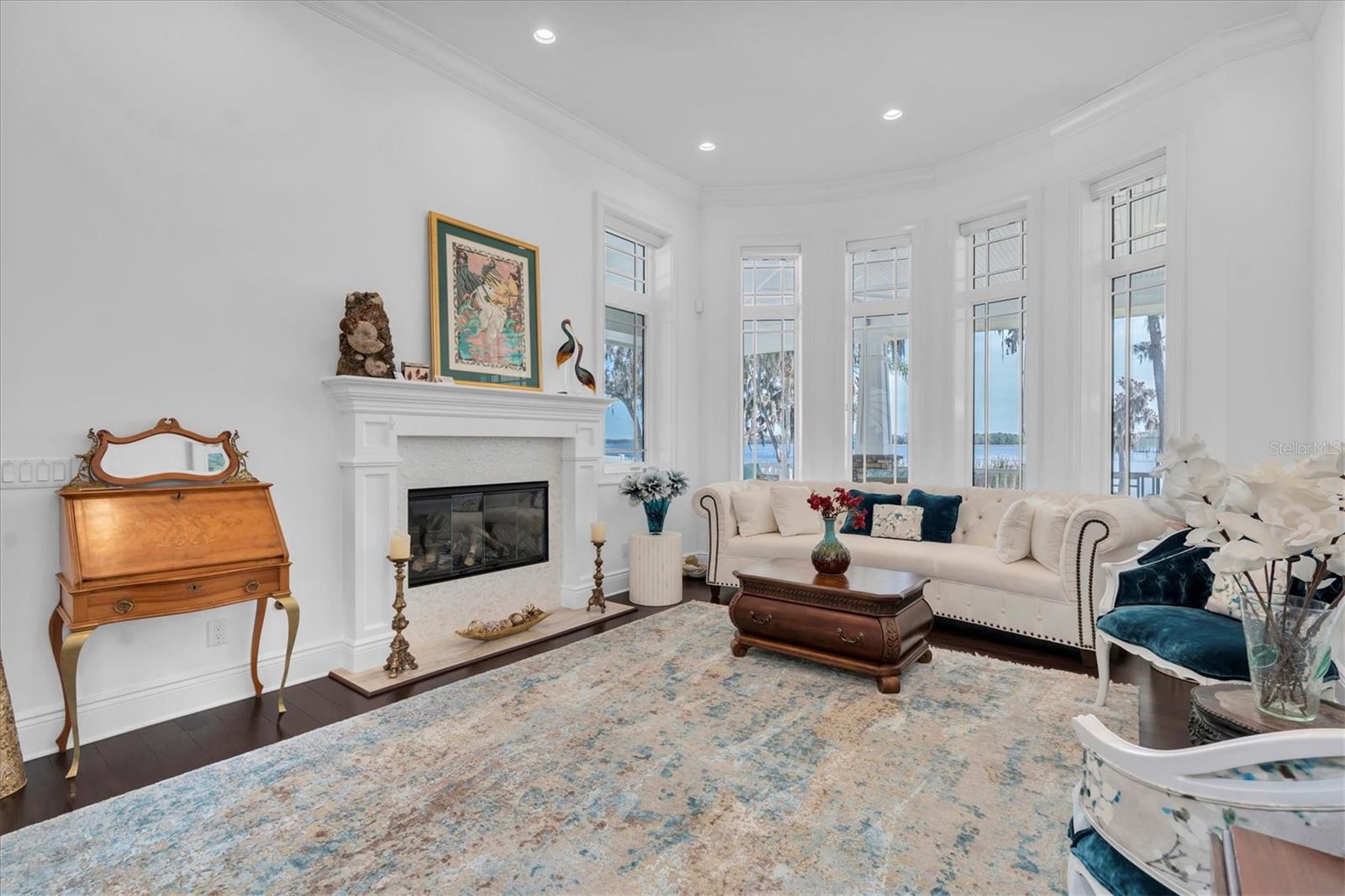 TB8482036 Property Photo