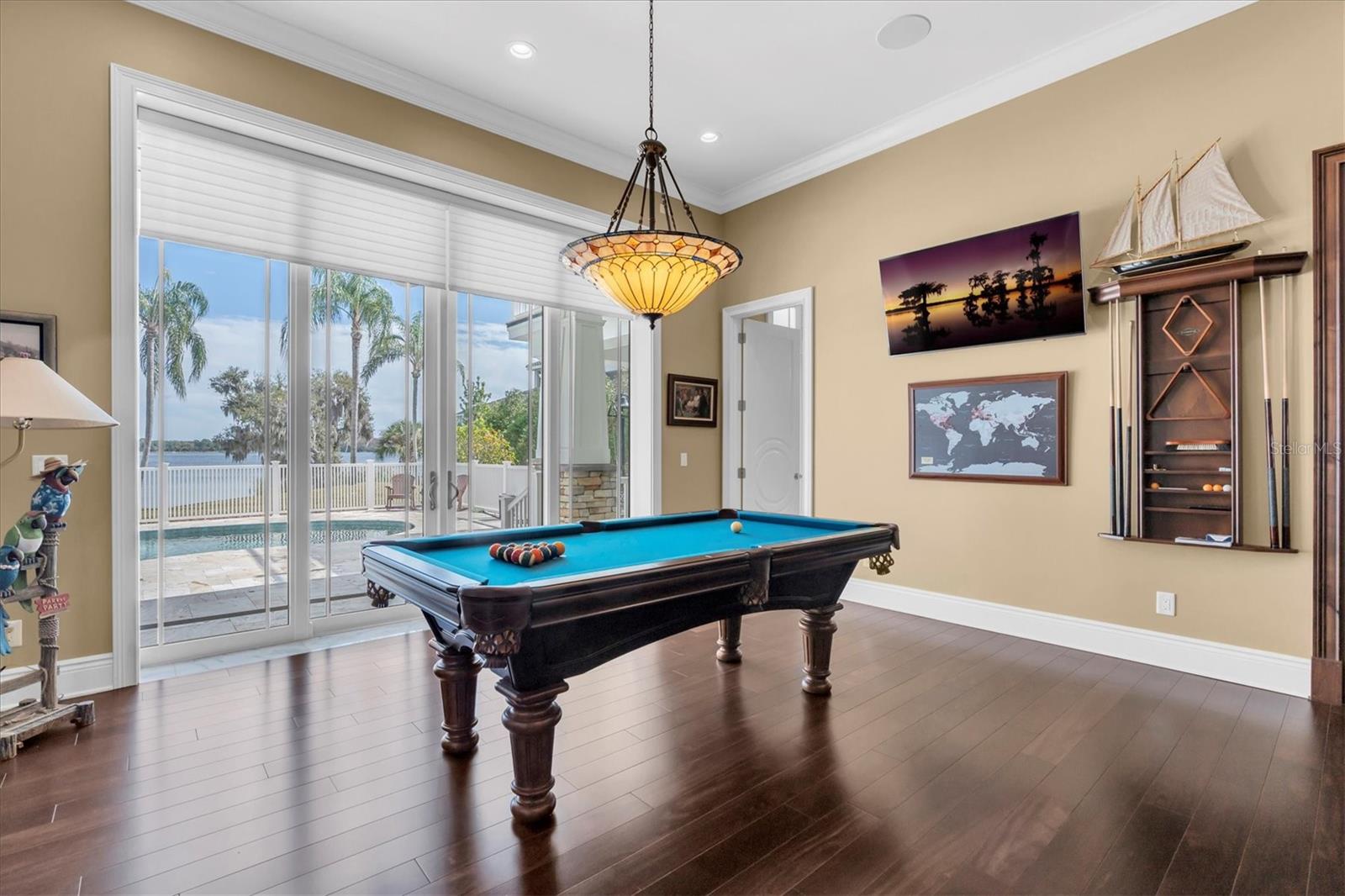 TB8482036 Property Photo