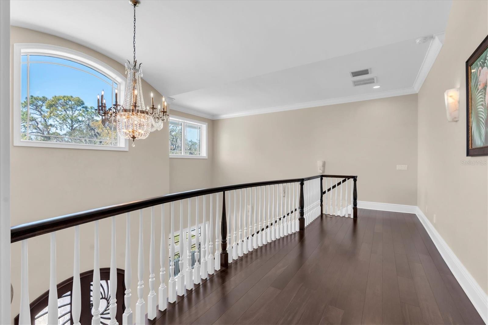 TB8482036 Property Photo