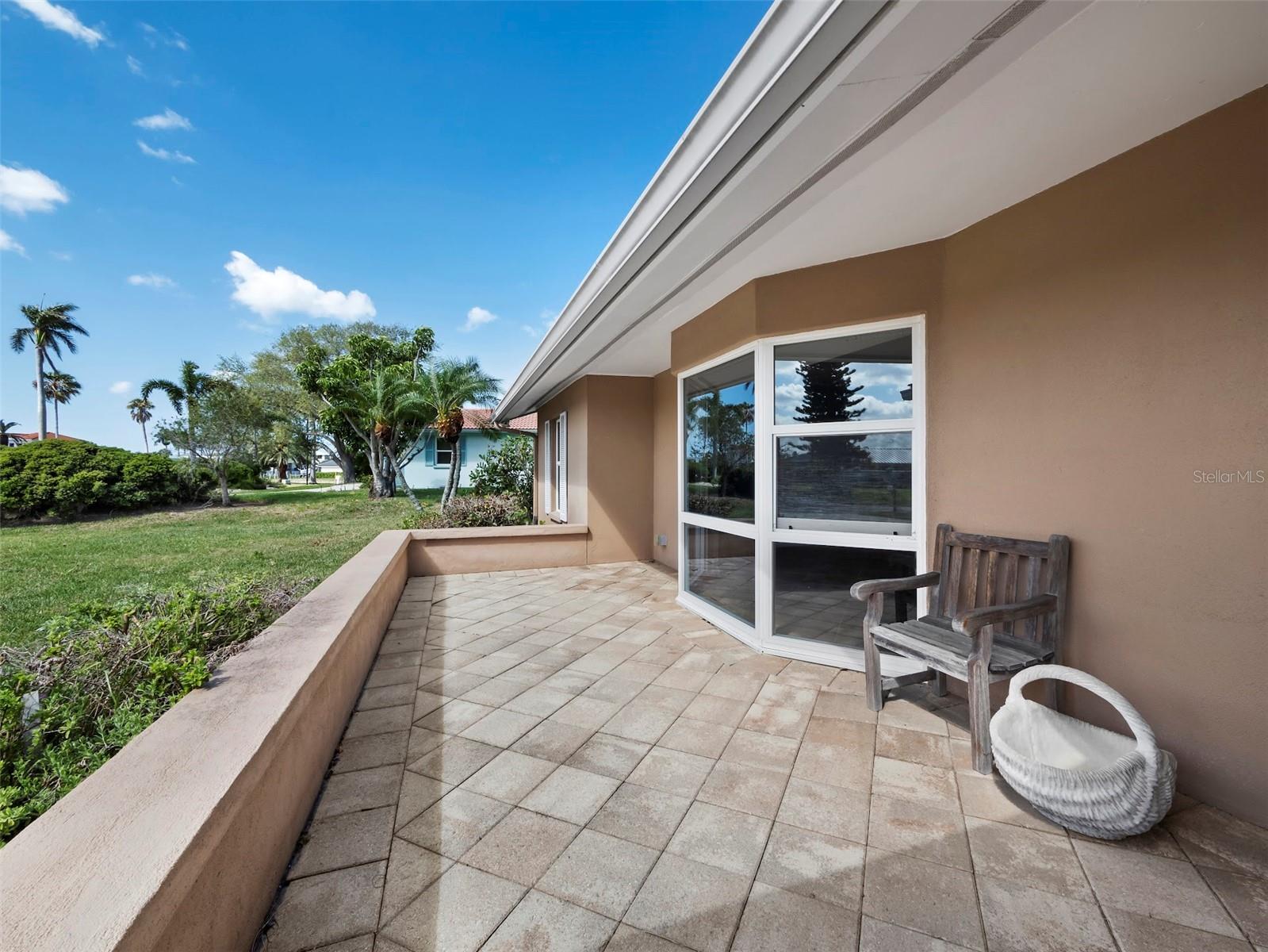 741 OLD COMPASS RD, LONGBOAT KEY, FL, 34228