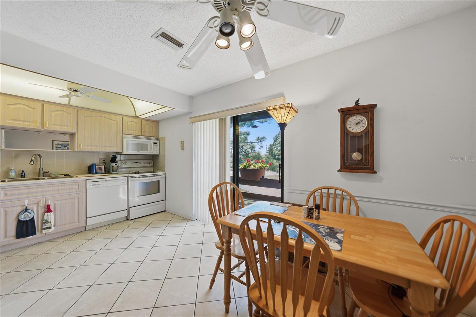 9 QUAILS RUN BLVD #12, ENGLEWOOD, FL, 34223