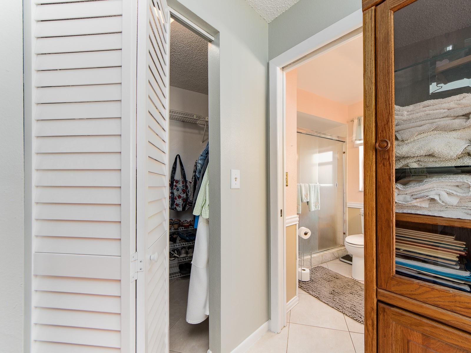14370 91ST AVE, SEMINOLE, FL, 33776