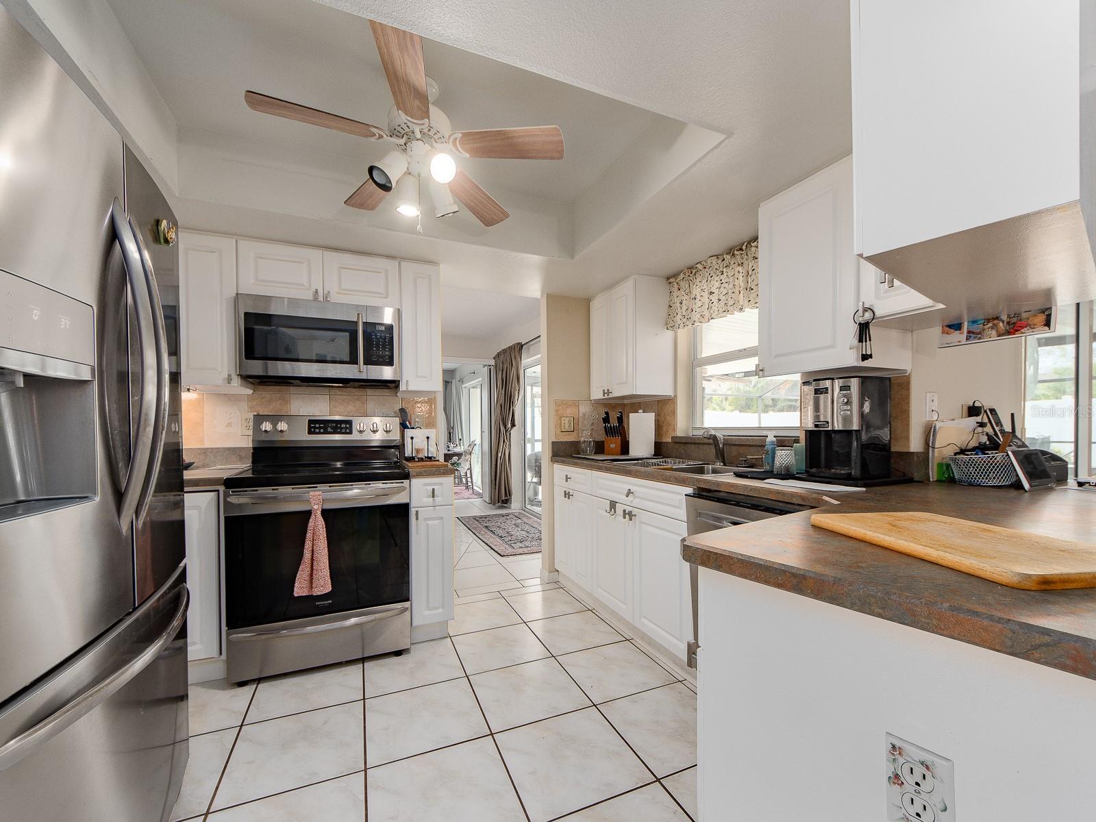 14370 91ST AVE, SEMINOLE, FL, 33776
