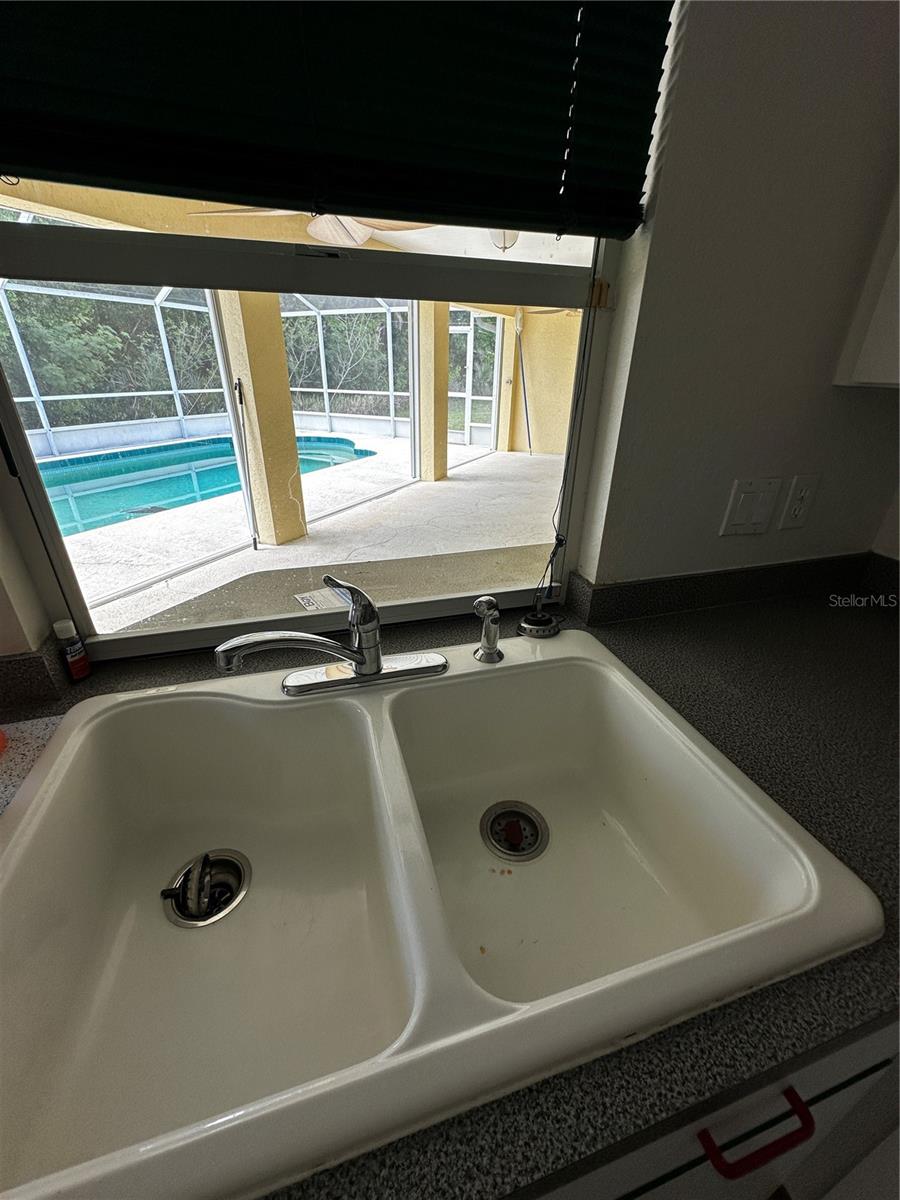 1485 FRINGE ST, PORT CHARLOTTE, FL, 33952