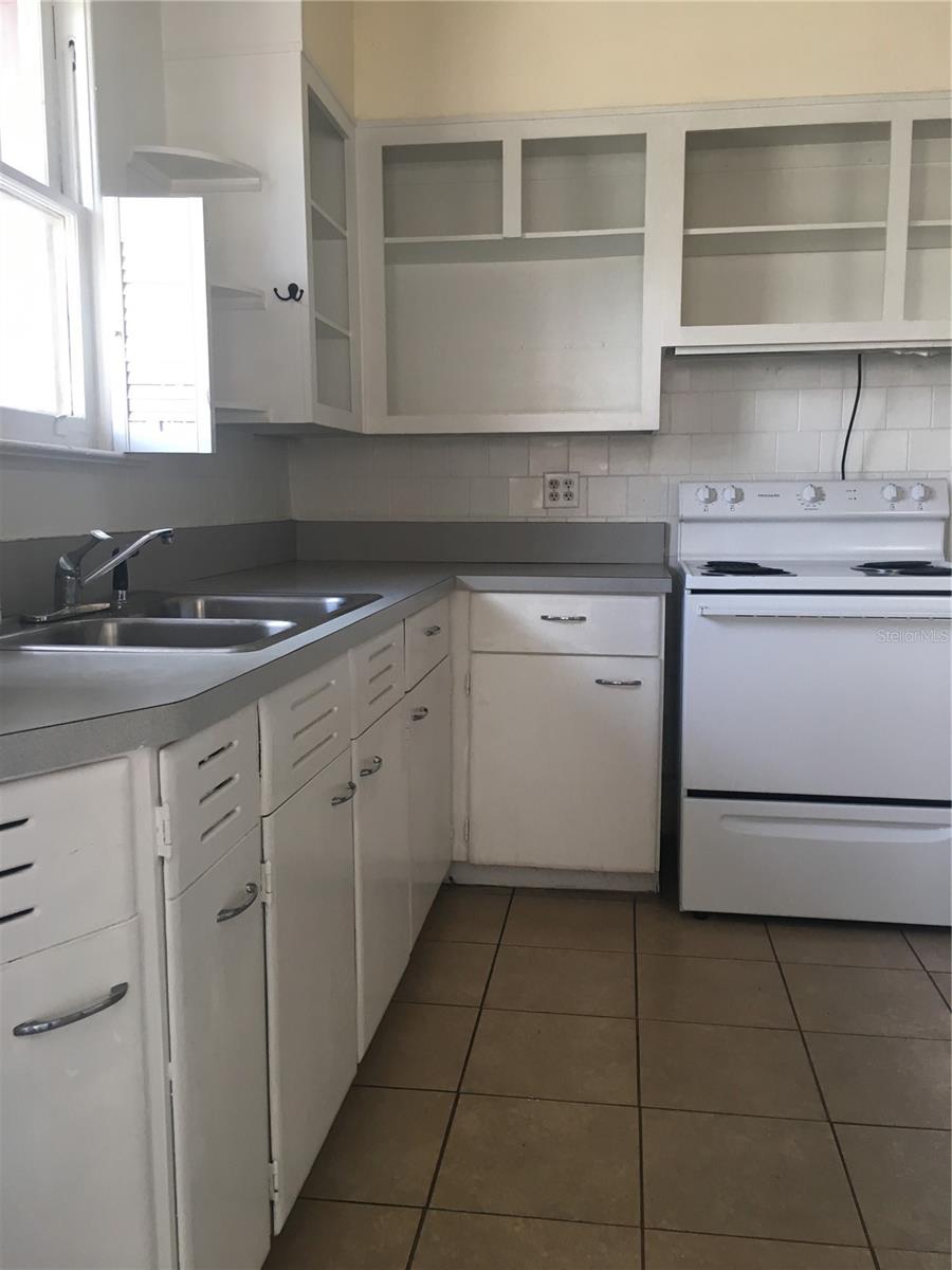 113 E VANDERBILT ST, ORLANDO, FL, 32804