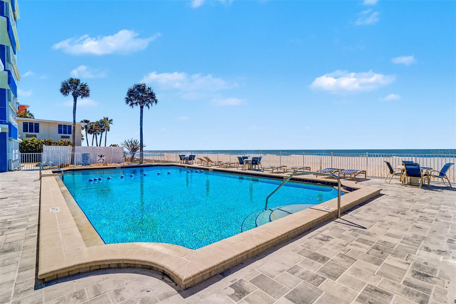 17400 GULF BLVD #H-2, REDINGTON SHORES, FL, 33708