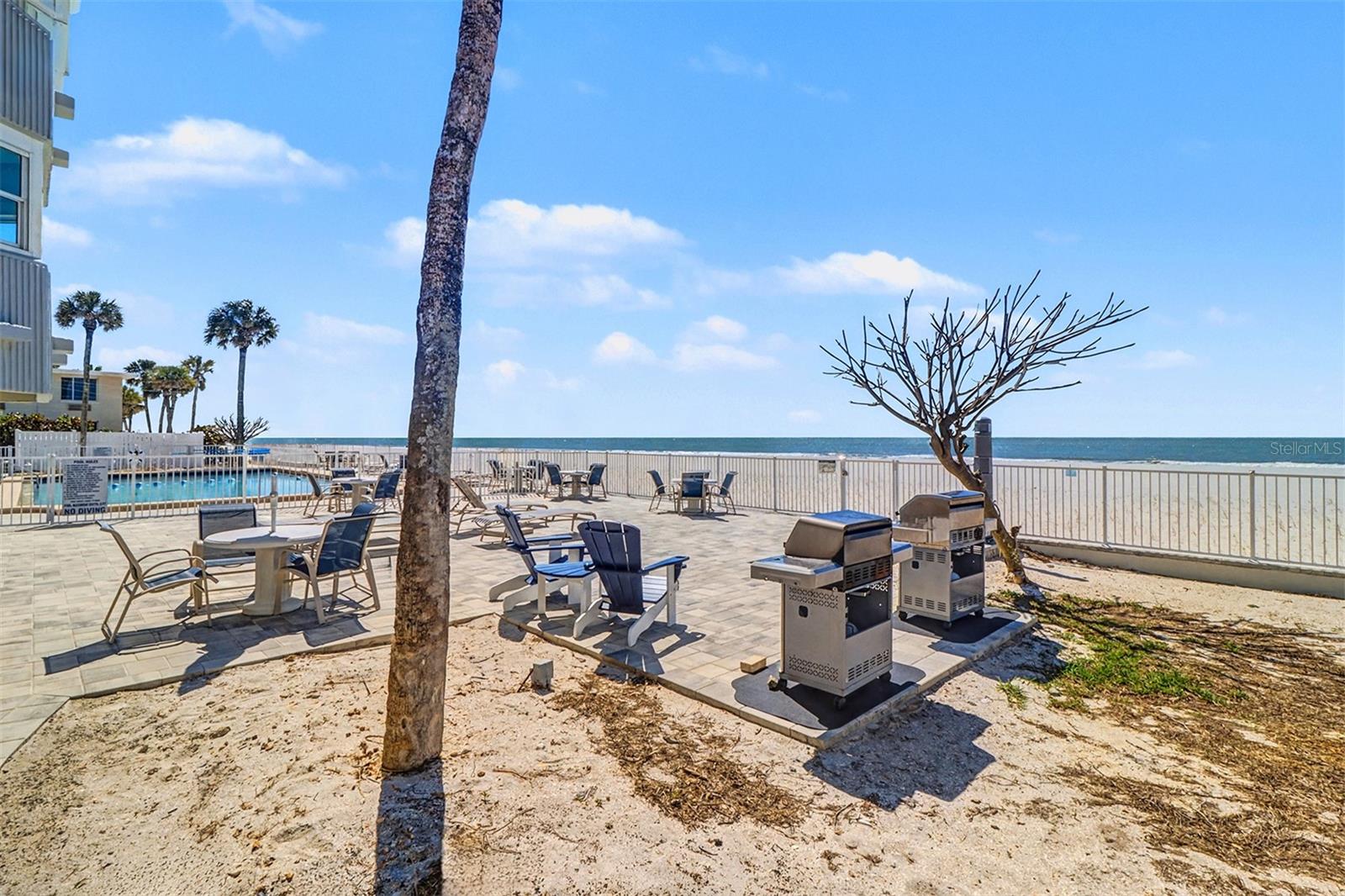 17400 GULF BLVD #H-2, REDINGTON SHORES, FL, 33708