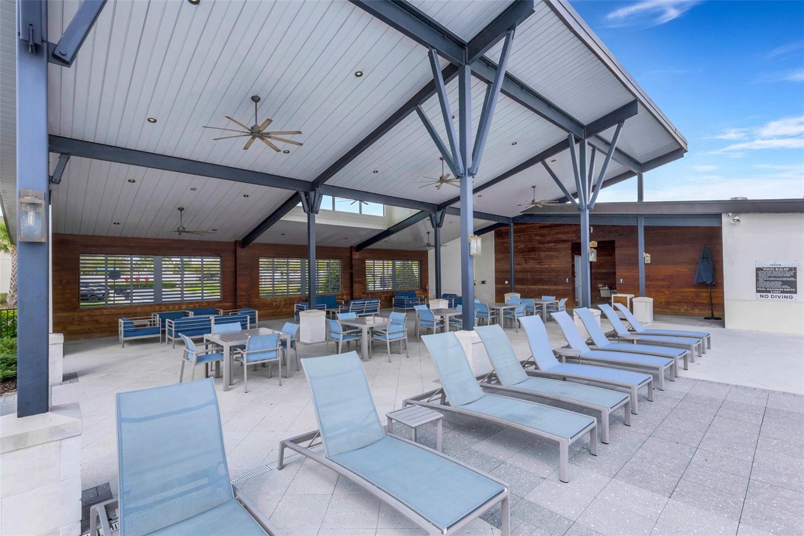 19298 BLUE POND DR, LUTZ, FL, 33558